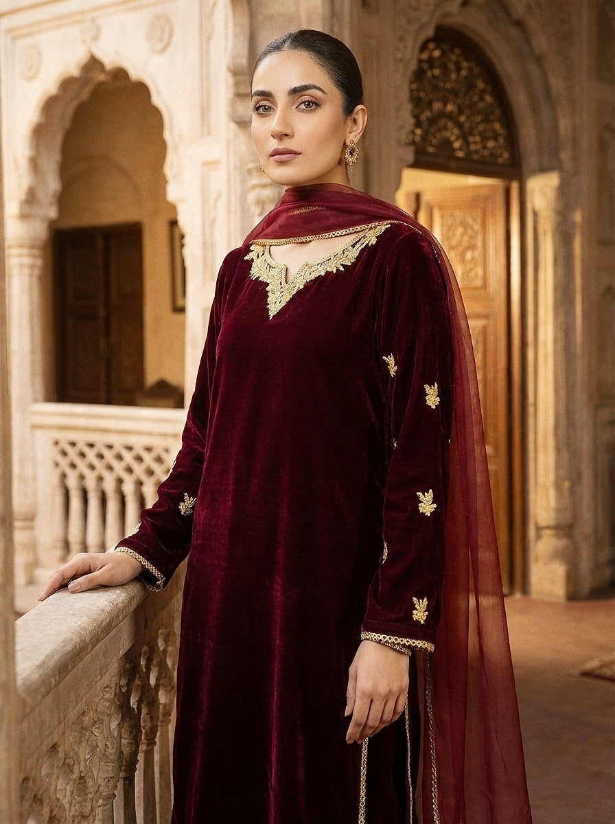 The Garnet Velvet 3-Piece Set